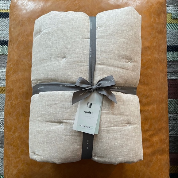 West Elm Quilt - Picture 1 of 5